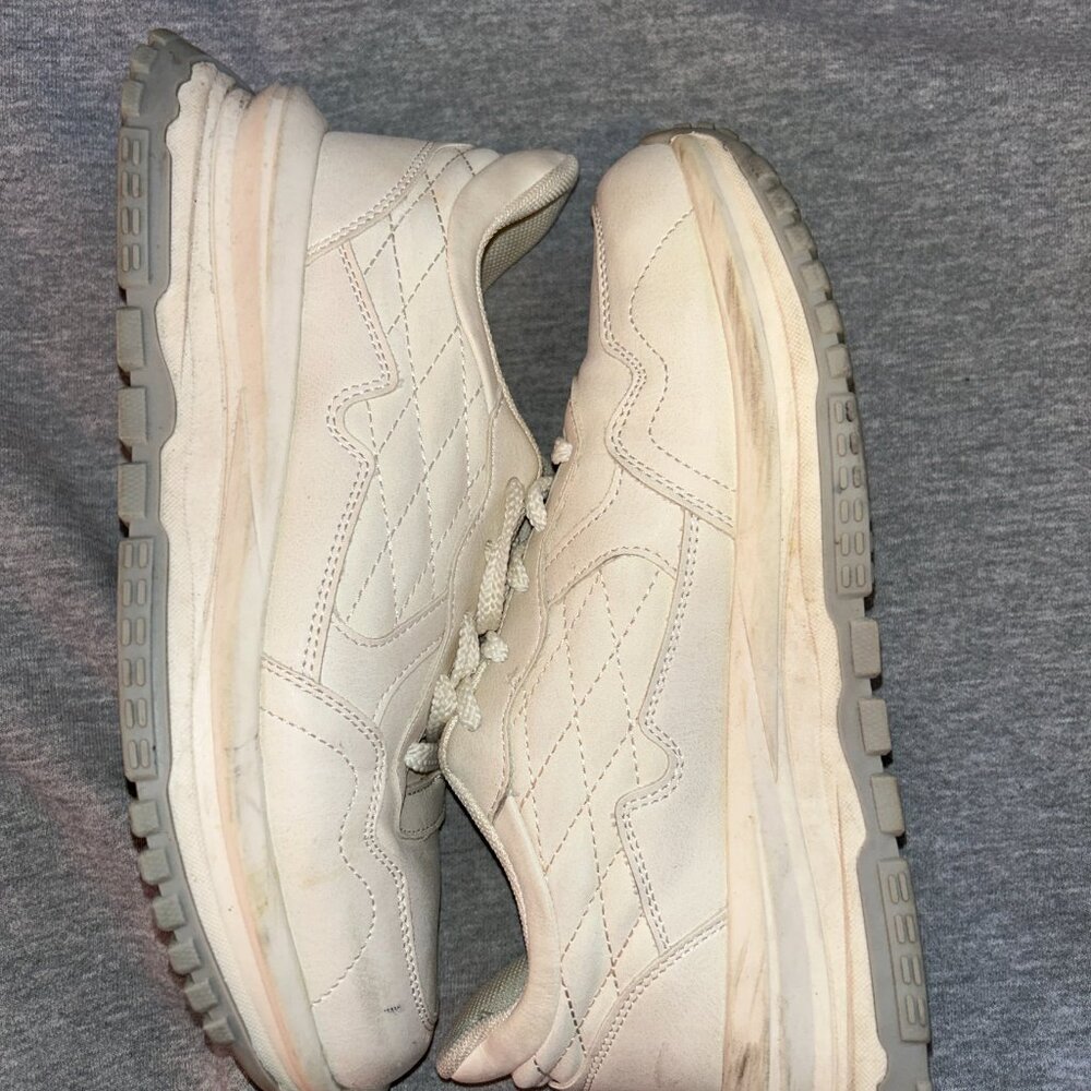 Blowfish Malibu Platform Sneakers Women’s Cream Neutral Casual Shoes